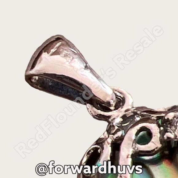 Abalone Pendant with Rhinestones in Silver Tone Setting - Picture 8 of 10